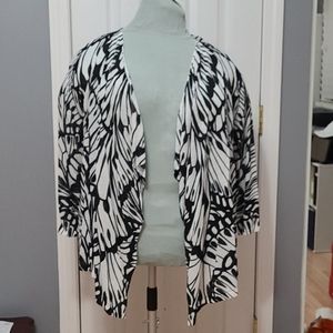 Chicos cardigan NWT.